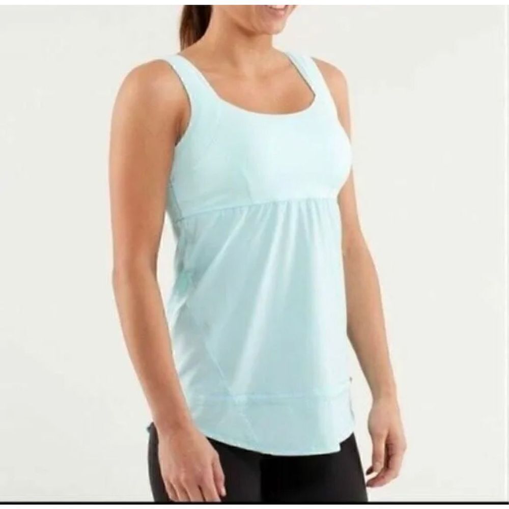 Lululemon Run Chase Me aqua drawstring tank